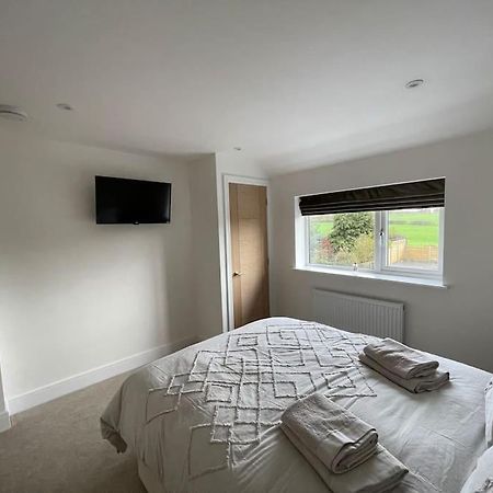 Newly Renovated 3 Bed Property - Countryside Views Dunstall Dış mekan fotoğraf